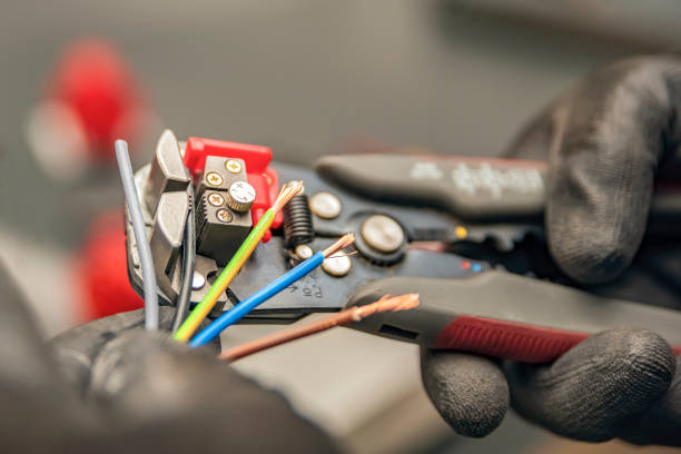 Best Licensed Electrician  in Dover, AR