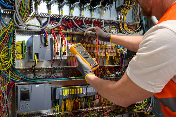 Best Circuit Breaker Repair  in Dover, AR